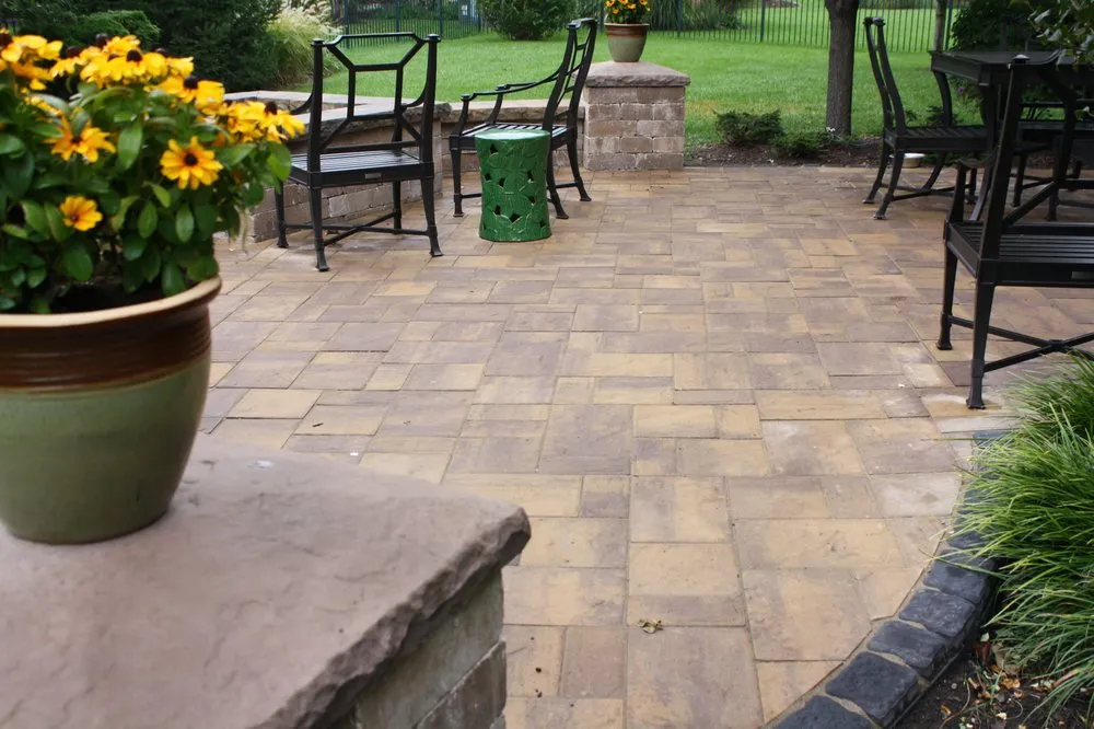 Custom garden landscaping for outdoor upgrades in Kansas City, KS by Landworks