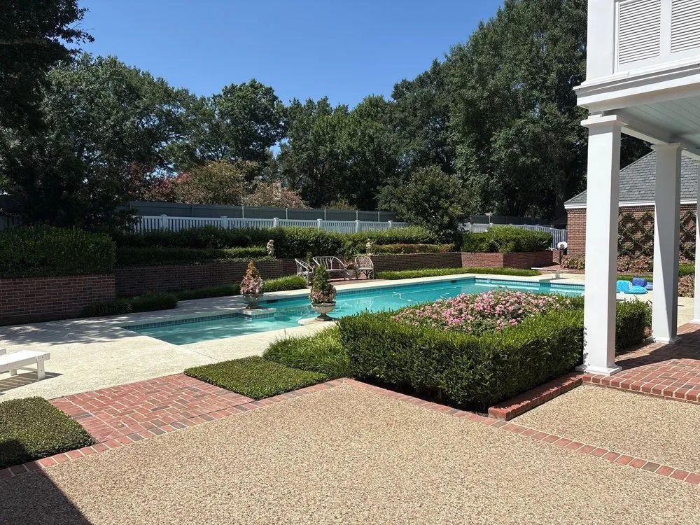 Top-rated lawn care service for year-round maintenance in Nacogdoches, TX by Landworks