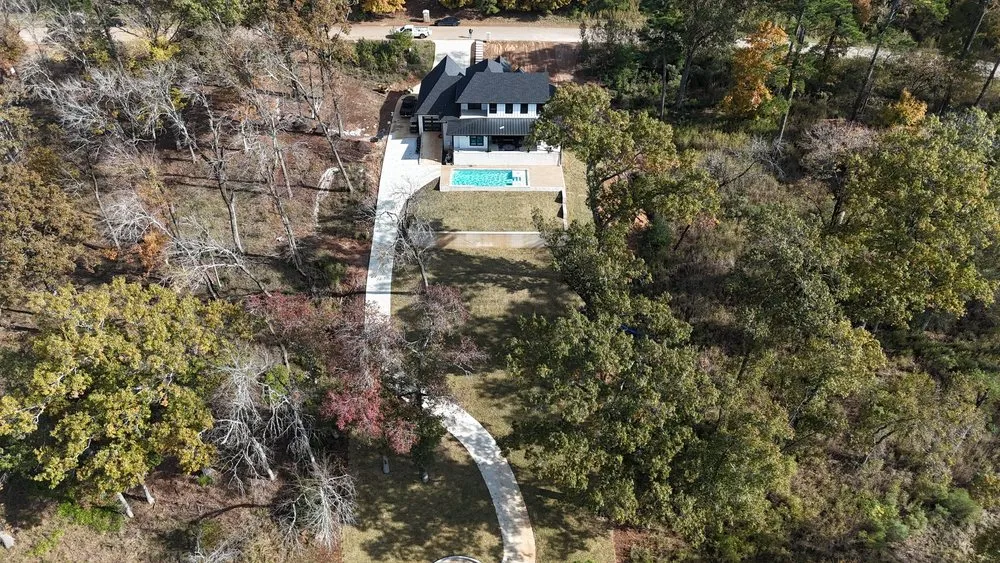 Local lawn care service experts serving Nacogdoches, TX - Landworks