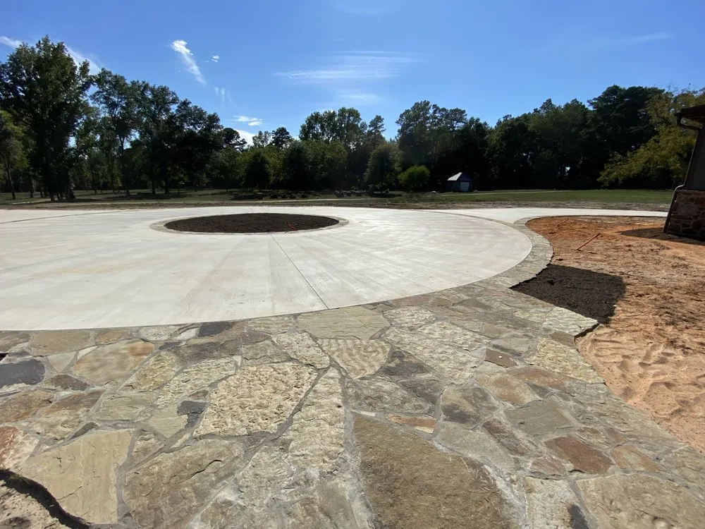 Expert garden landscaping in Nacogdoches, TX by Landworks