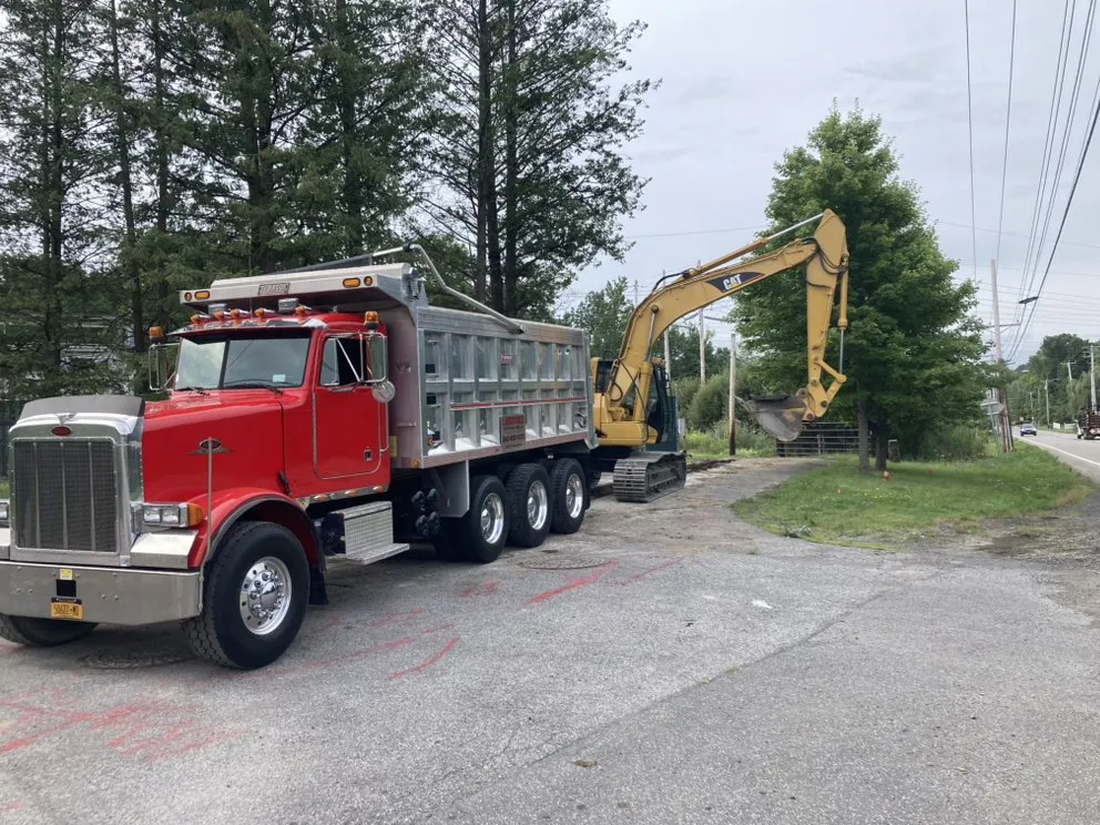 Local yard maintenance in Red Hook, NY by Landworks of the Hudson Valley