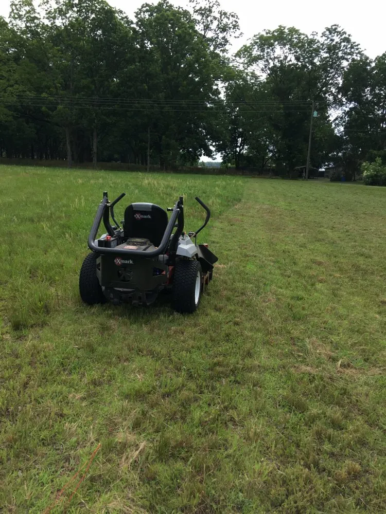 Custom landscaping services in Lonoke, AR by Lanehart Enterprises