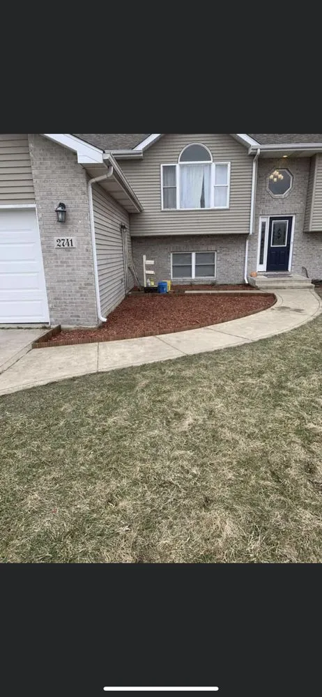Professional yard maintenance near you in Valparaiso, IN by Lanes Landscaping and Lawn Care