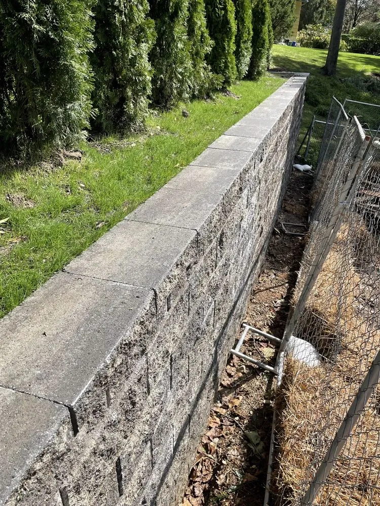 Affordable yard maintenance in Oyster Bay, NY by Lanese Landscaping