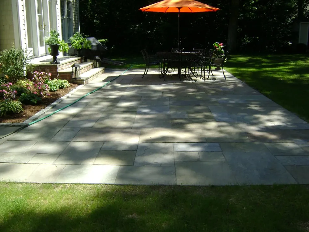 Local landscape design for residential properties in Killingworth, CT by Langer Landscapes