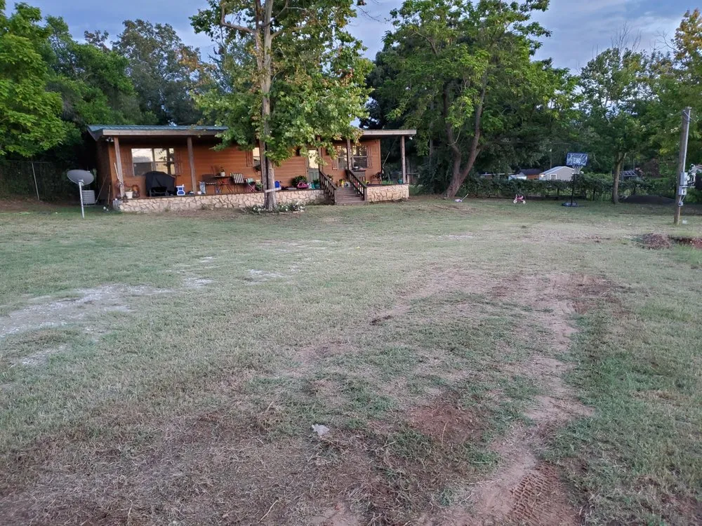 Expert yard cleanup service for outdoor upgrades across Malakoff, TX - Langfords Yard Service