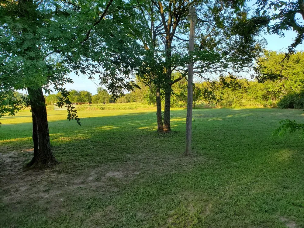 Expert outdoor landscaping experts serving Malakoff, TX - Langfords Yard Service