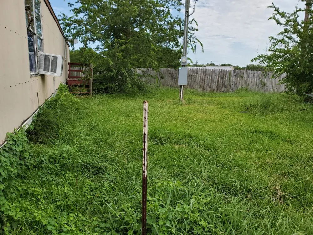 Custom landscape installation for beautiful yards in Malakoff, TX by Langfords Yard Service