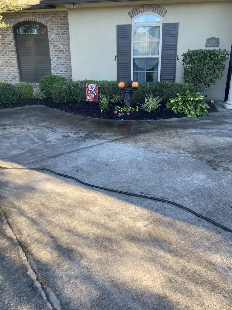 Reliable landscape installation experts serving Baton Rouge, LA - Langs Lawn and Landscape