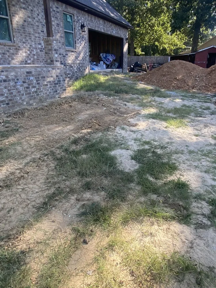 Affordable yard maintenance in Jonesboro, AR - Langston Dirt Worx