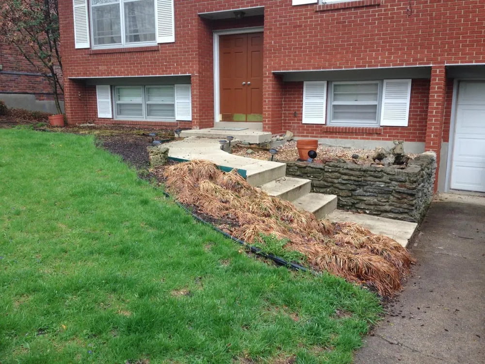 Custom outdoor landscaping for year-round maintenance in Shepherdsville, KY by Lanham Property Mantainance