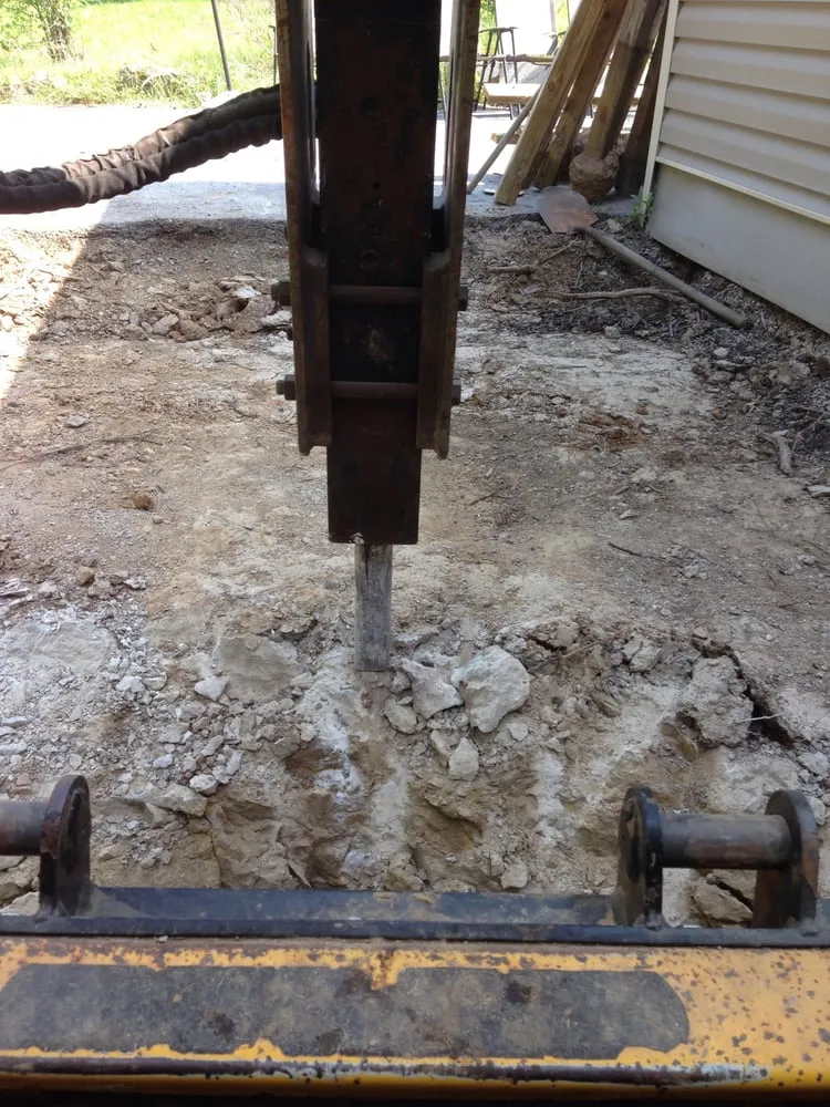 Custom lawn mowing service in Shepherdsville, KY - Lanham Property Mantainance