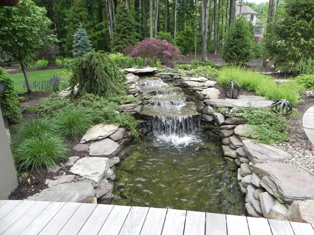 Top-rated landscaping services in Willoughby, OH by Lanhan Landscaping & Design