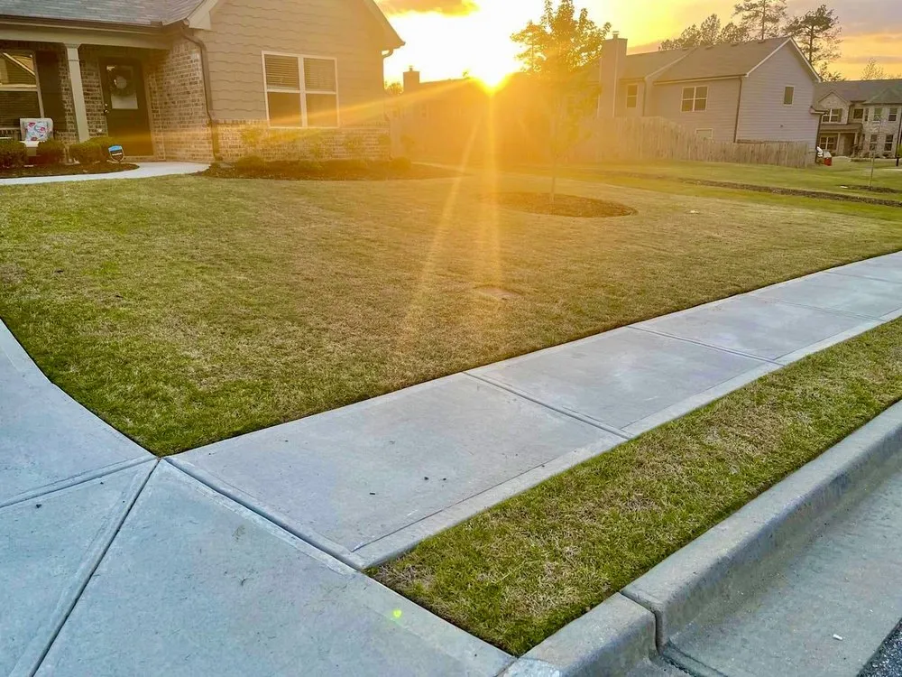 Expert yard maintenance experts serving Buford, GA - Lanier South Lawn Care