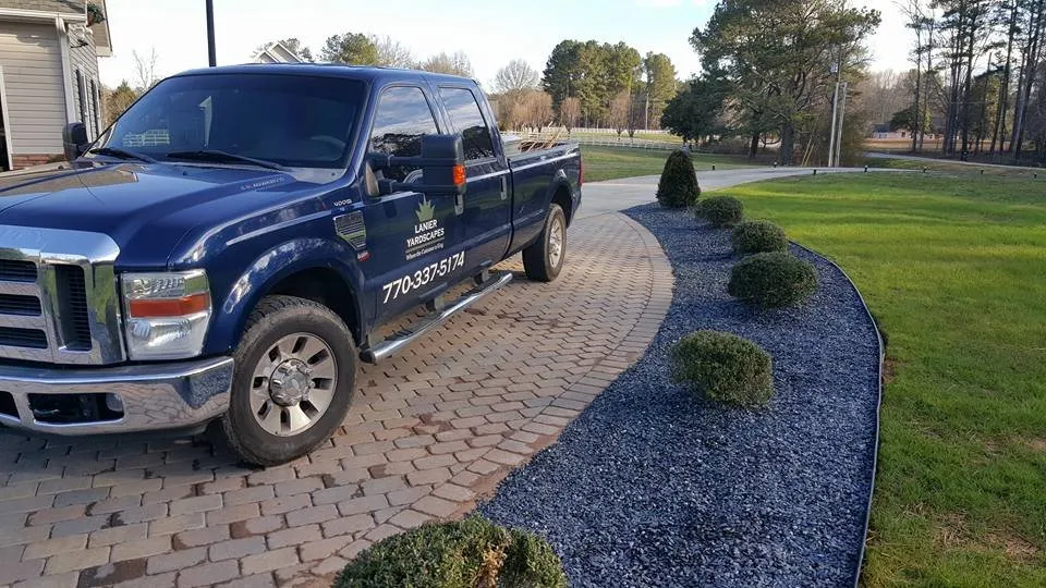 Top-rated outdoor landscaping in Tyrone, GA - Lanier Yardscapes