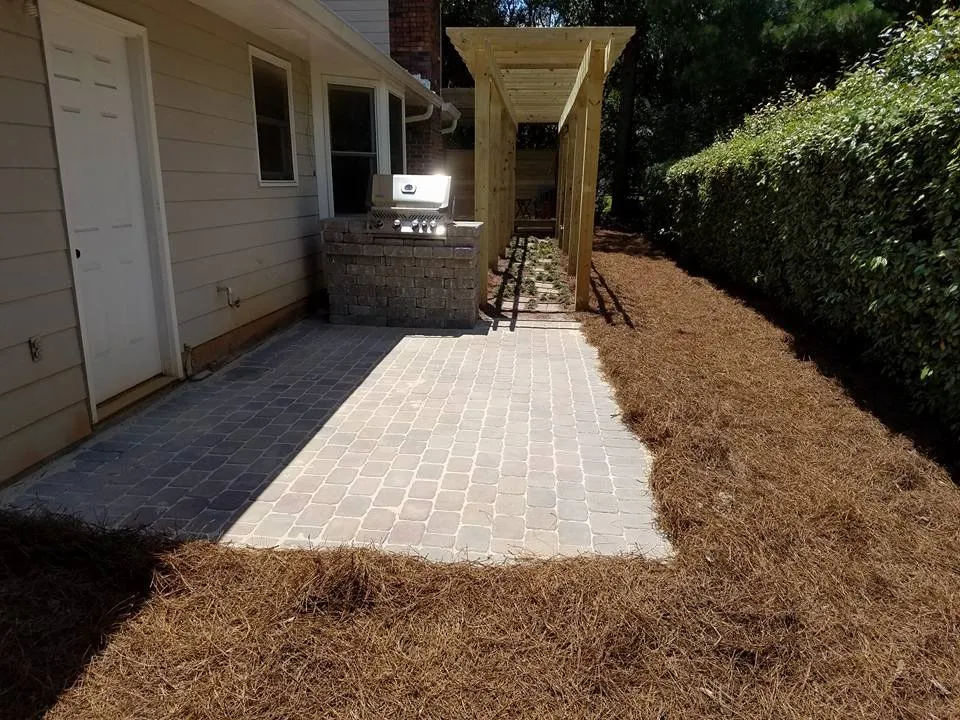 Custom landscape design in Tyrone, GA by Lanier Yardscapes