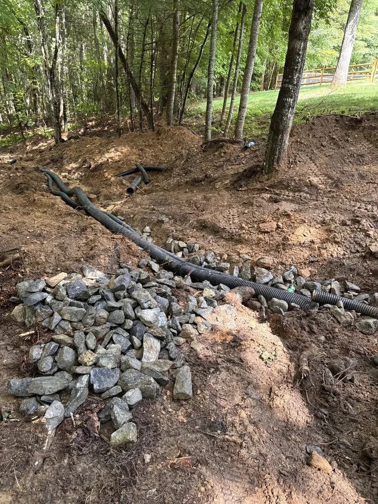 Affordable yard maintenance experts serving Hendersonville, NC - Lanning Road Farms