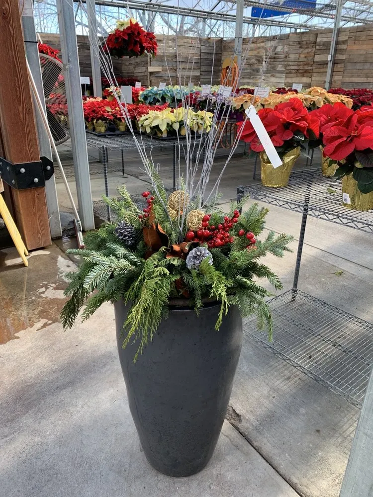 Professional outdoor landscaping in Omaha, NE by Lanoha Nurseries