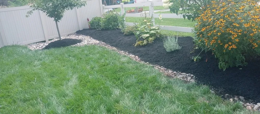 Affordable lawn mowing service experts serving Birdsboro, PA - Lanona Landscaping & Lanona Cleaning service