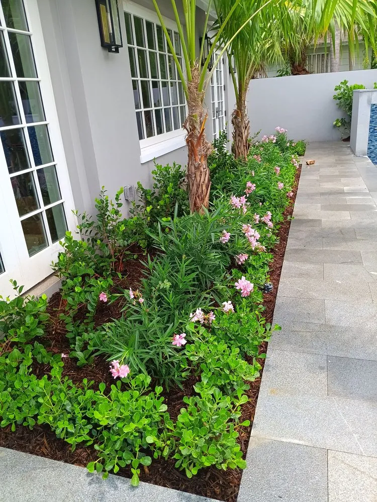 Local outdoor landscaping experts serving West Palm Beach, FL - Lans Cape Felipe