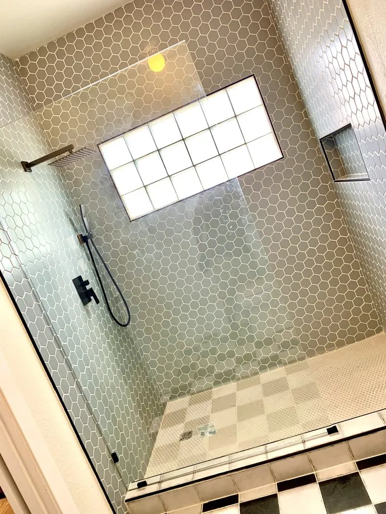 Professional yard maintenance in Albuquerque, NM by Lansa Works