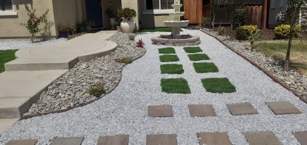 Custom yard cleanup service experts serving Stockton, CA - Lanscaping