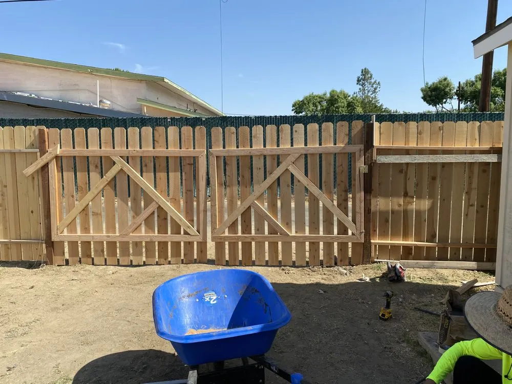 Trusted landscape installation near you in Bakersfield, CA by Lansdcaping Lisandro