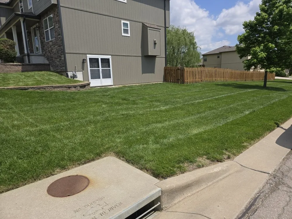 Professional landscaping services in Leavenworth, KS - Lansing Lawn Care