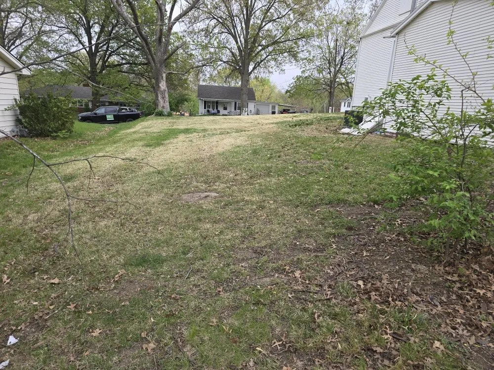 Local residential landscaping experts serving Leavenworth, KS - Lansing Lawn Care