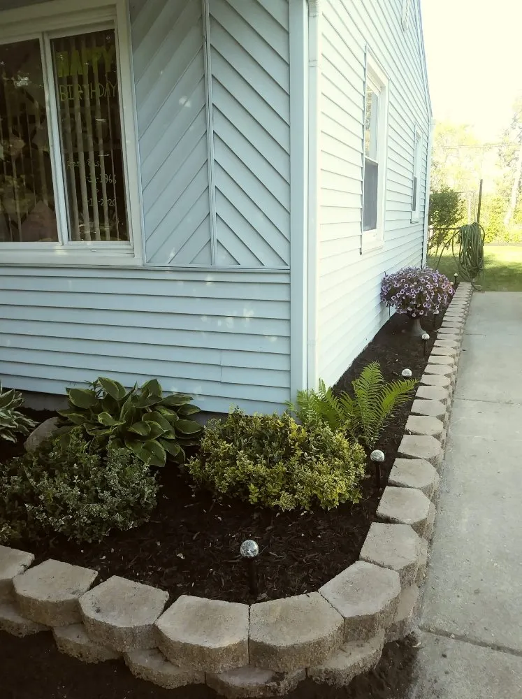 Custom outdoor landscaping near you in Warren, MI by Lapere's Landscaping