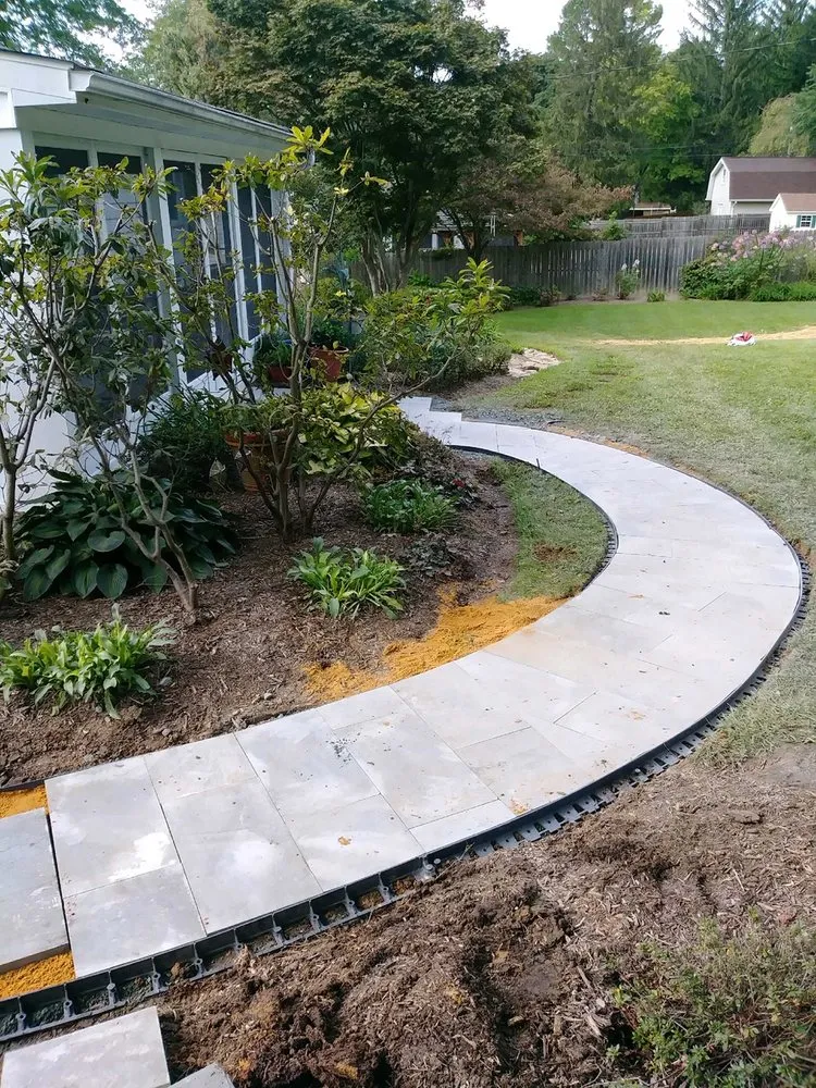 Custom landscaping services experts serving Dayton, MD - Lapinski's Landscaping