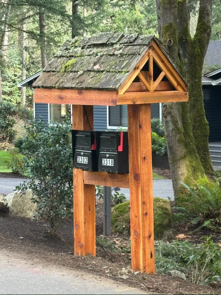 Expert yard maintenance in Bellevue, WA by Lara Construction