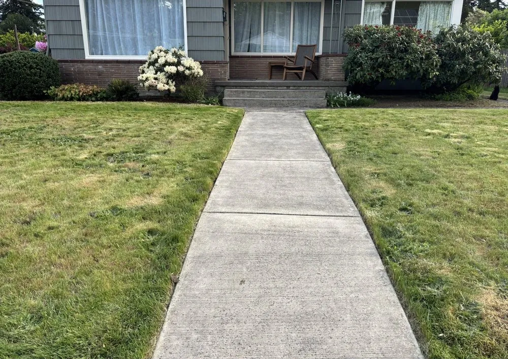 Reliable landscape installation in Sherwood, OR by Lara GreenHand