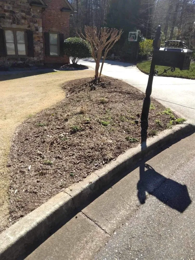 Expert residential landscaping experts serving Cumming, GA - Lara landscaping