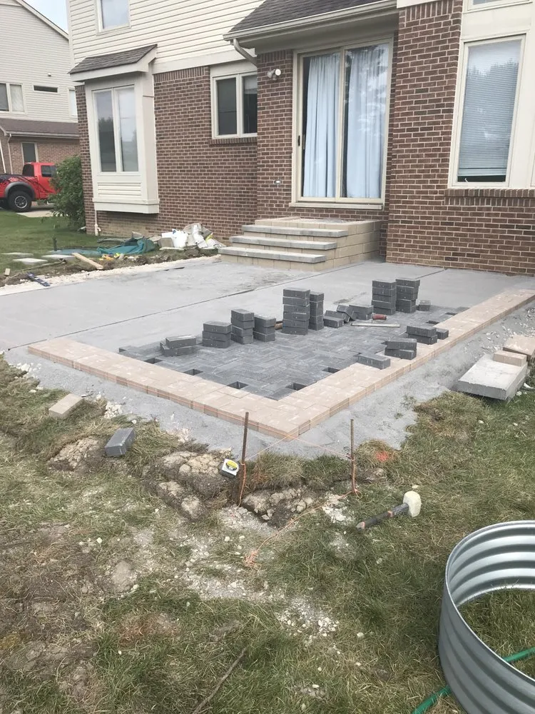 Custom garden landscaping in Wixom, MI - Lara Landscaping