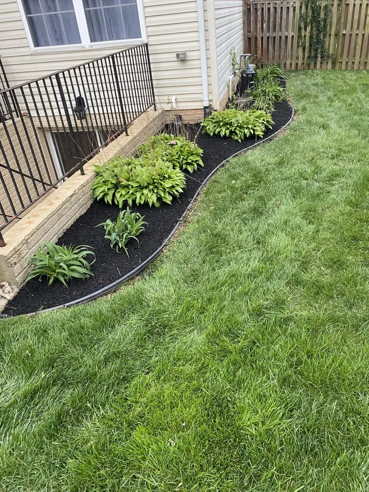 Professional garden landscaping experts serving Woodbridge, VA - Lara Landscaping