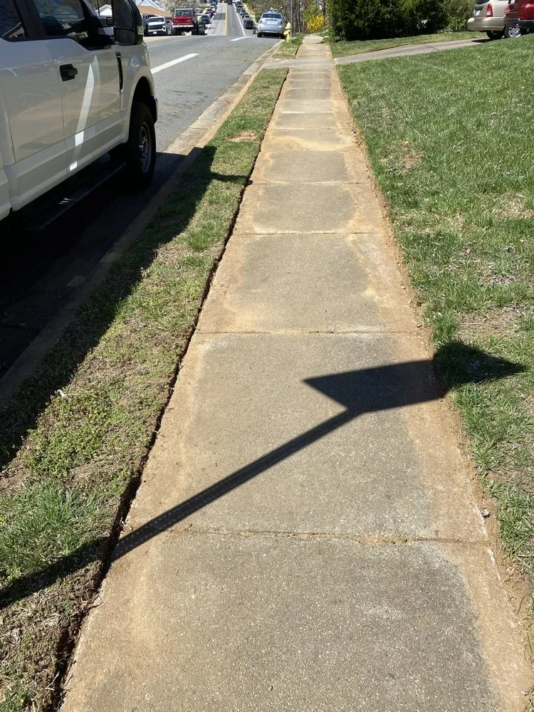 Affordable landscape installation for beautiful yards in Woodbridge, VA by Lara Landscaping