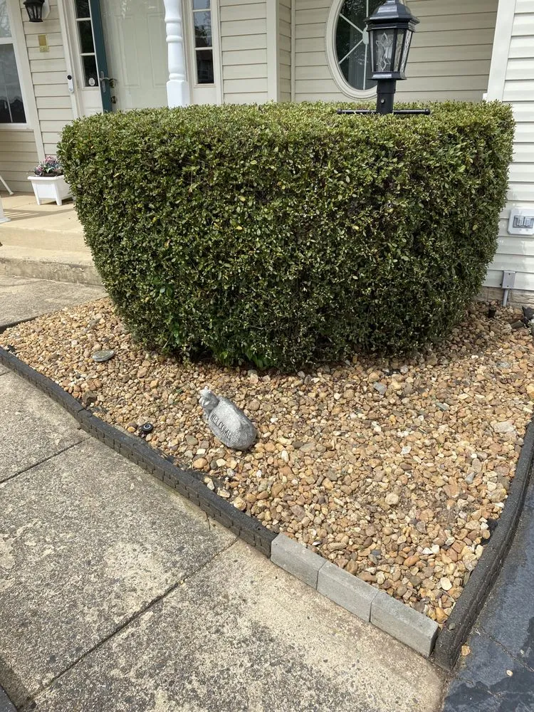 Expert outdoor landscaping in Woodbridge, VA by Lara Landscaping