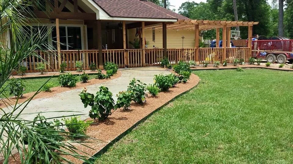 Custom lawn mowing service for residential properties across Crosby, TX - Lara Lawn Service