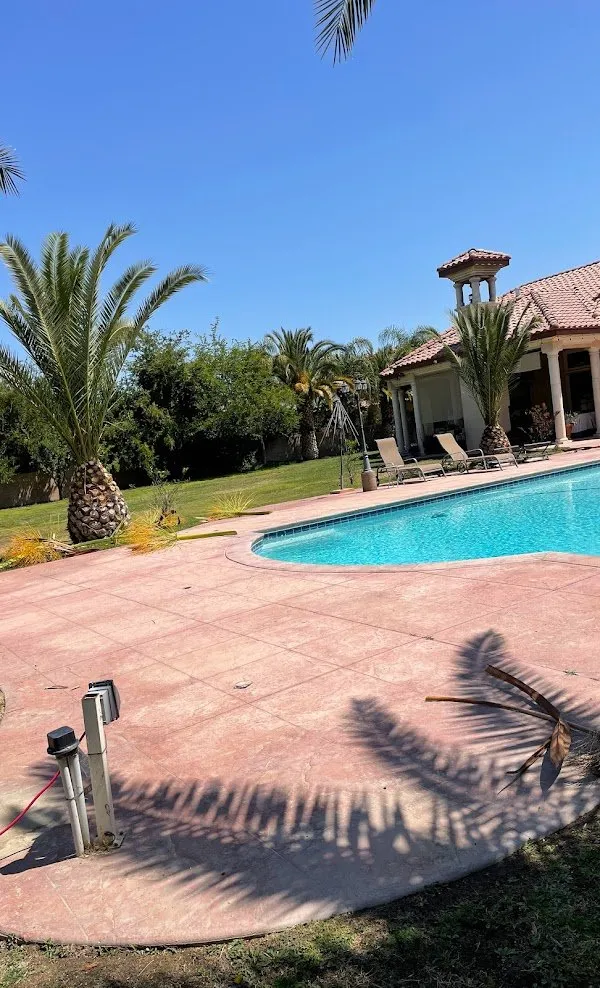 Local yard cleanup service in Bakersfield, CA - Lara Mejia Gardening and Tree Services