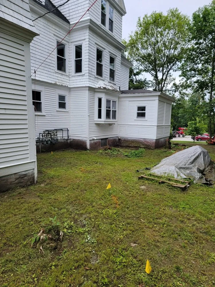 Top-rated yard cleanup service in Franklin, NH - Laramee's Lawn Care Services And Landscaping