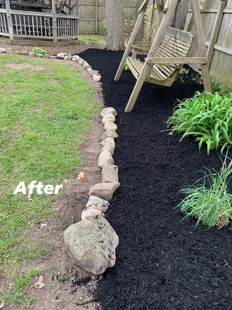 Expert garden landscaping in Wellington, OH - Lara’s Landscape & Lawn Maintenance