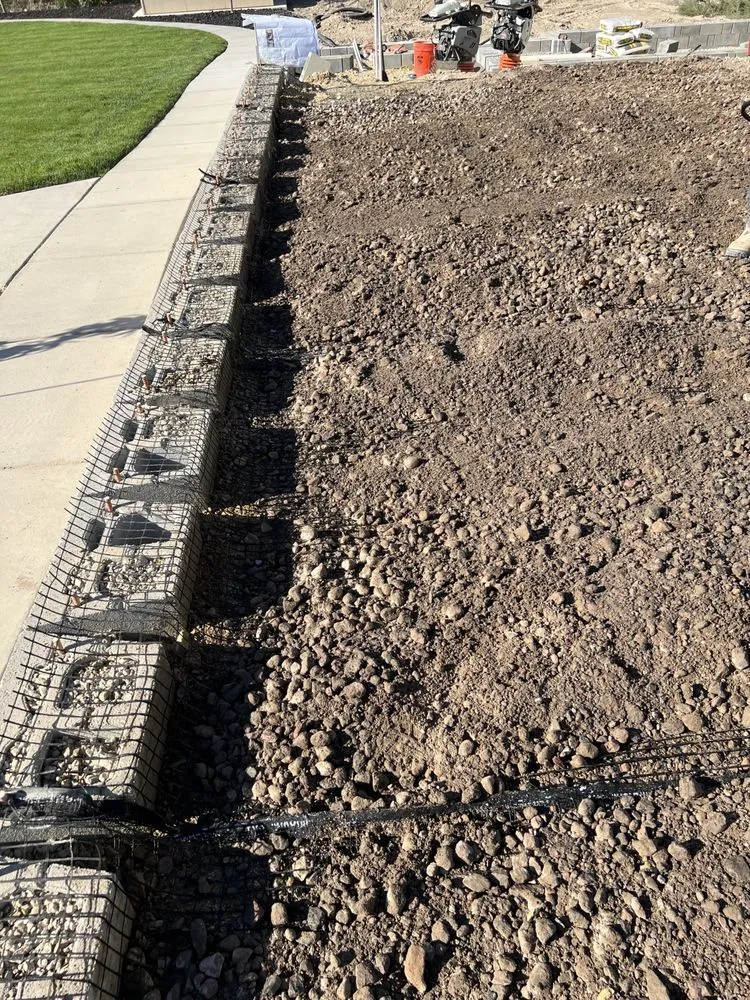 Reliable lawn care service in Eagle Mountain, UT - Lara’s Landscaping