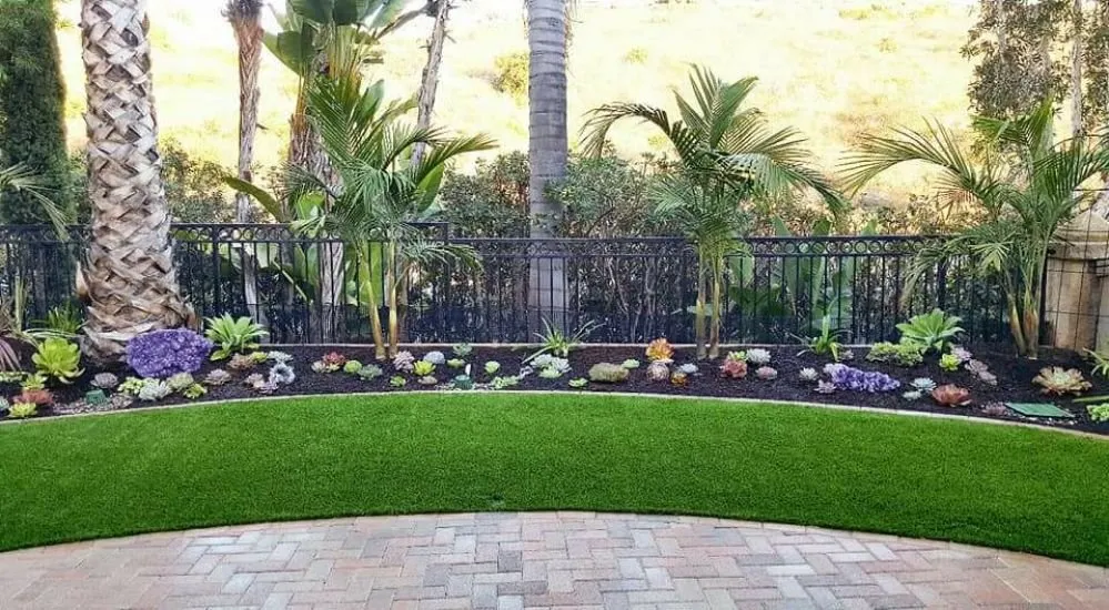 Affordable landscaping services for beautiful yards in Oceanside, CA by Lara's Landscaping