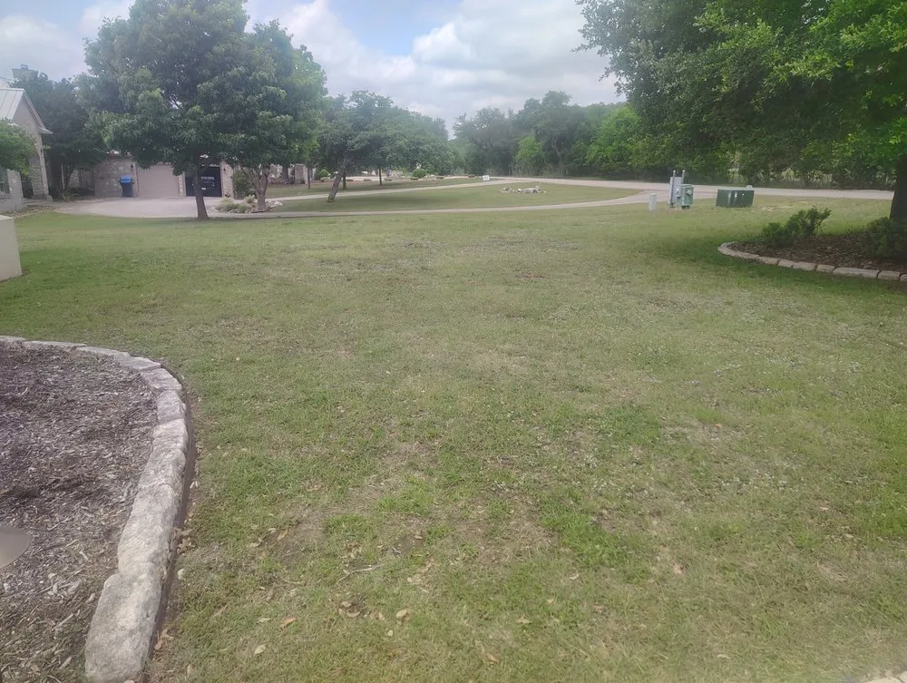 Reliable landscaping services experts serving San Antonio, TX - Laredo Landscaping