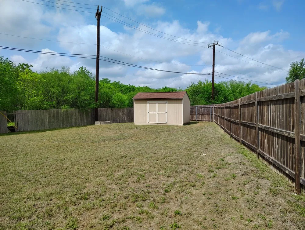 Custom lawn care service in San Antonio, TX - Laredo Landscaping