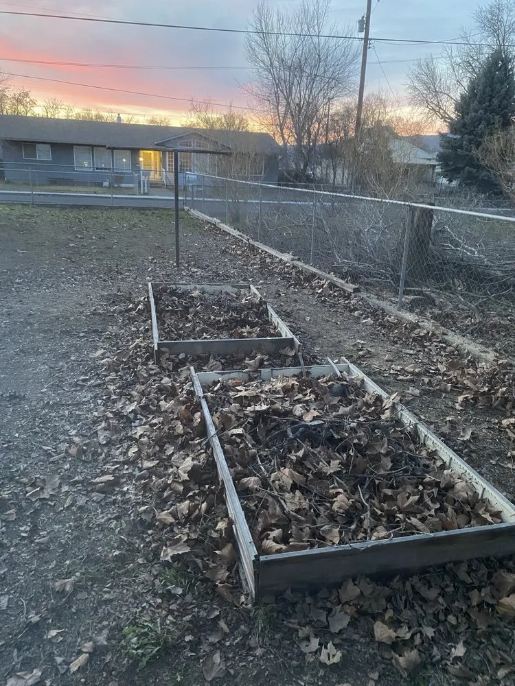 Reliable lawn care service with custom design in Clarkston, WA by Larkin Lawn Services