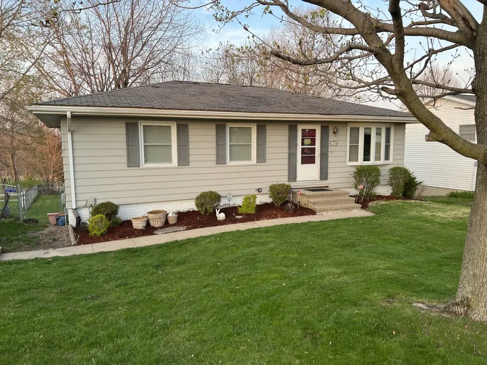 Custom garden landscaping in Center Point, IA by Larm’s Lawn Care and Landscaping