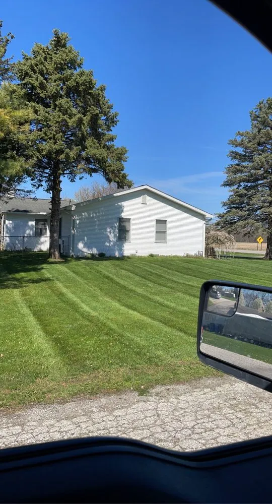 Expert landscape installation in Milan, MI - LaRoy AG & Construction