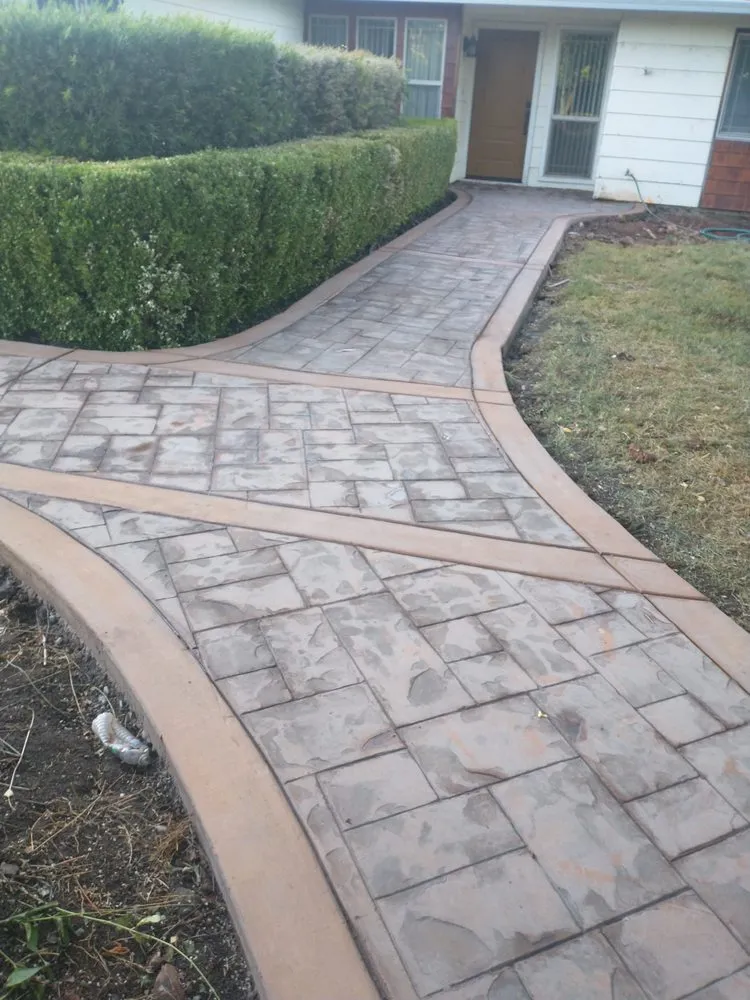 Affordable landscaping services for homes in Live Oak, CA by Larry Ferguson's Lawn & Garden Plus